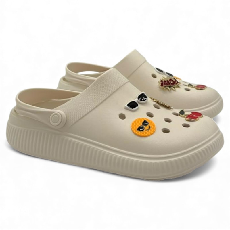 Babuche Moleca Clog Conforto com Pingente Feminina-599a4c62-509d-4df3-acf9-44b9a21f0c08