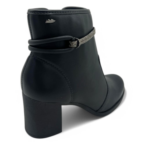 Bota Cano Baixo Dakota Feminina