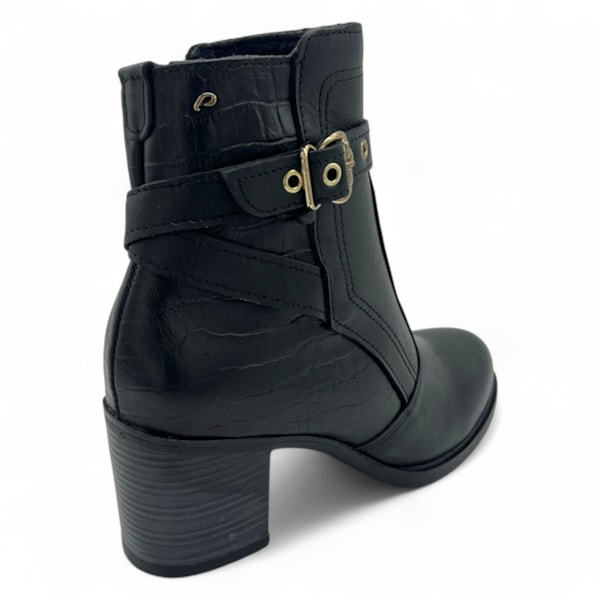 Bota Cano Baixo Pegada Feminina-0c425f38-8cb9-4f21-88cd-ea92b2c92aa1