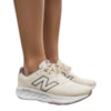 Tênis Esportivo New Balance Fresh Foam 520 V9 Feminino-e86b6259-5940-4f98-9f10-7914e3a3e96e