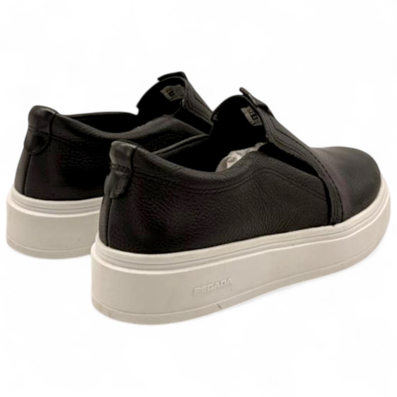 Tênis Slip On Casual Pegada em Couro Feminino-af6d4313-b04b-4f8c-8712-8da31157b9fa